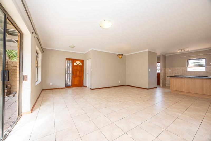 3 Bedroom Property for Sale in Langeberg Western Cape